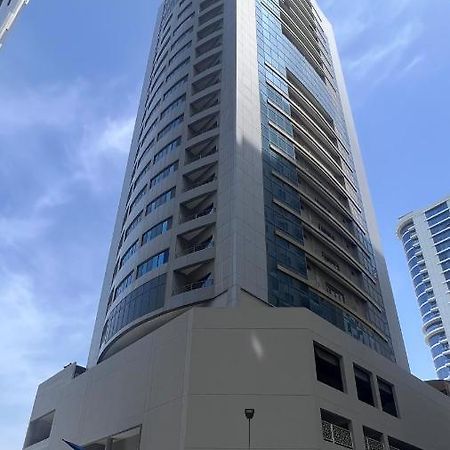 The Seven Hotel Manama Eksteriør bilde