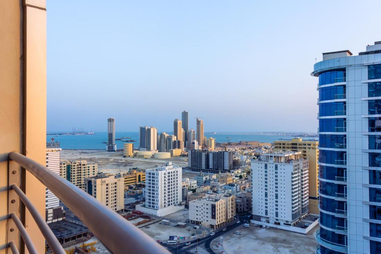 The Seven Hotel Manama Eksteriør bilde