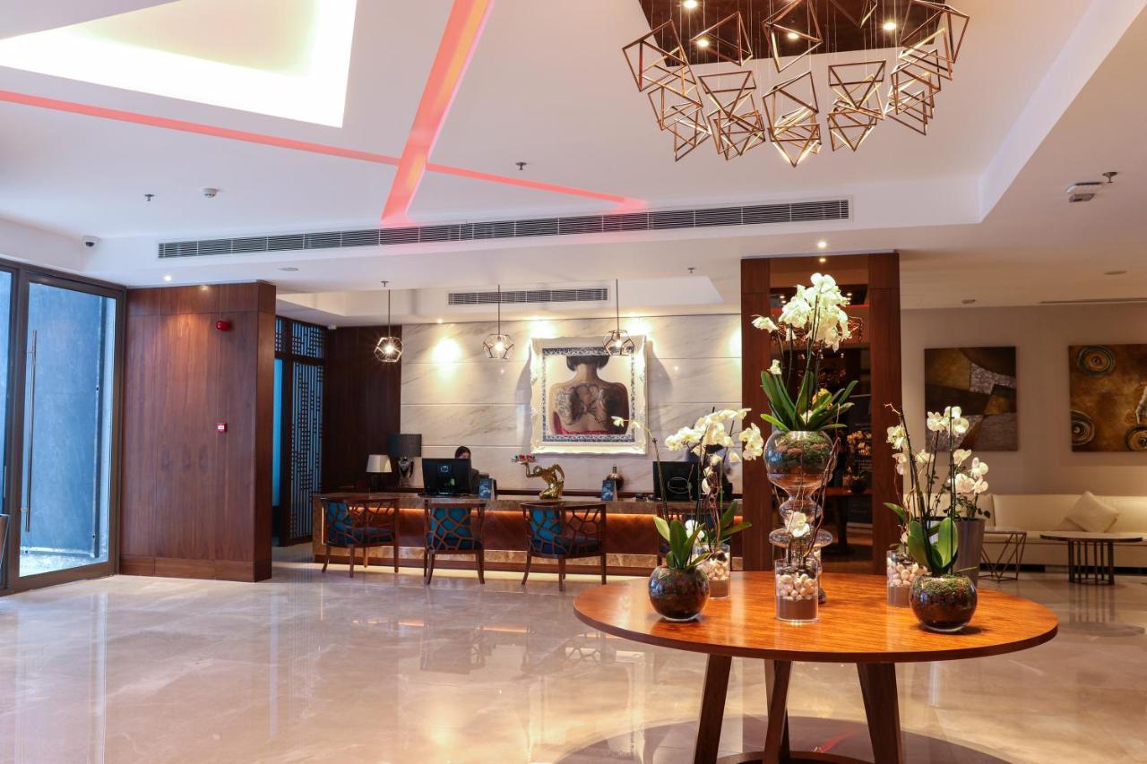 The Seven Hotel Manama Eksteriør bilde