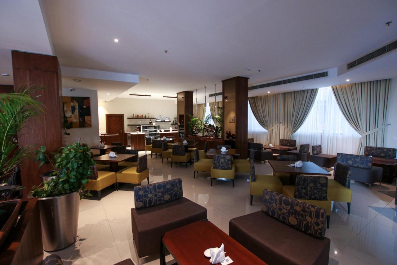 The Seven Hotel Manama Eksteriør bilde