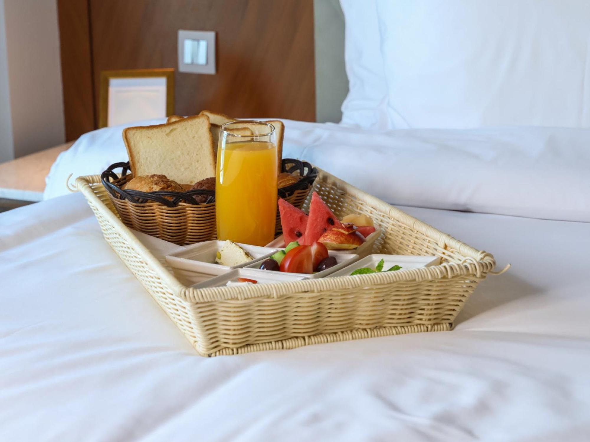 The Seven Hotel Manama Eksteriør bilde